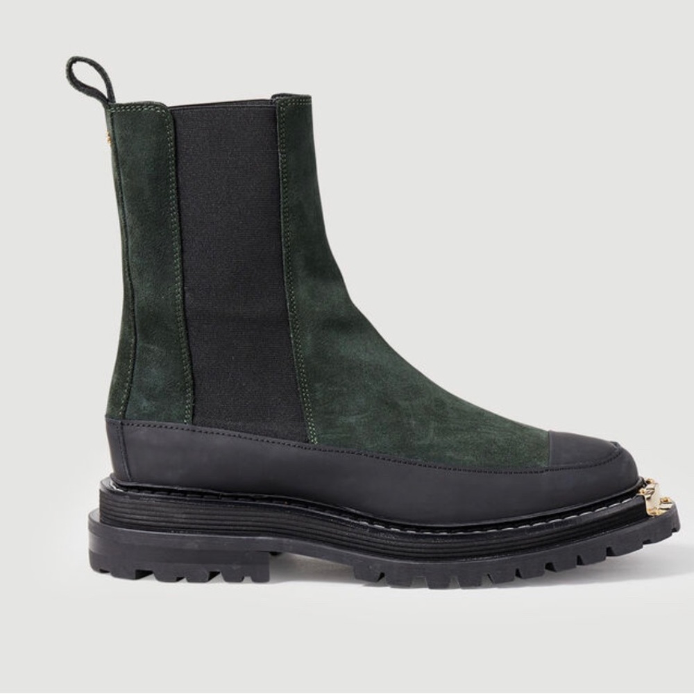 Sandro Leather Chelsea Boot with notched sole size 9.5 color Forest Green - Picture 1 of 3